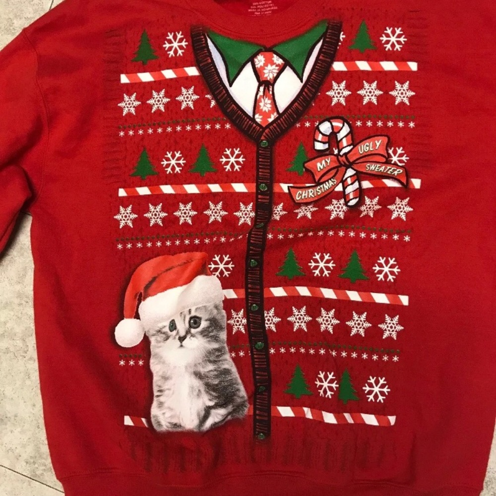 Hybrid Ugly sweater size larger
